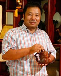 浙江年年紅實(shí)業(yè)有限公司董事長金樟溪