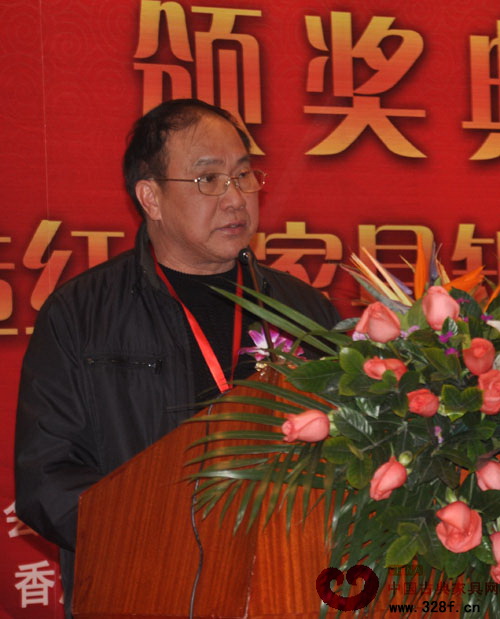 大涌紅木家具協會會長、鴻發家具董事長-蕭照興