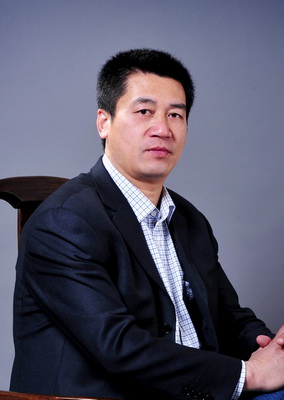 東陽市新明紅木家具有限公司董事長 張新民