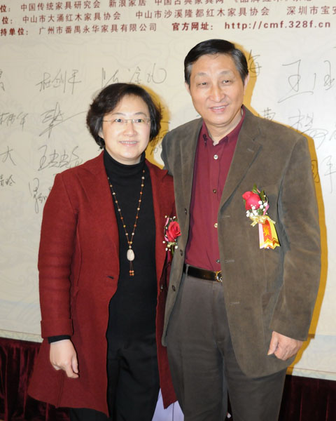 曹靜樓與中山市沙溪鎮副鎮長梁冬曉