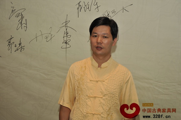 中山市東成家具有限公司董事長(zhǎng)張錫復(fù)