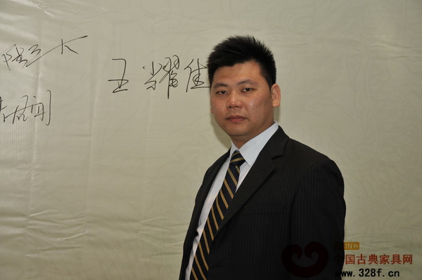東莞鴻普軒（國壽）家具有限公司營銷總監王耀佳