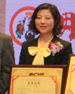 中山東成紅木營銷總監饒穎