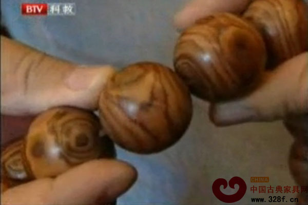 挑海南黃花梨的竅門（視頻）