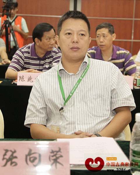 明堂張向榮：企業定位決定你做的是展品還是產品