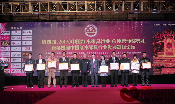 友聯·為家榮膺紅木總評榜兩項大獎