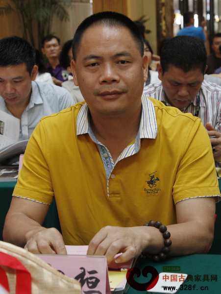 天匠坊紅木副董事長曾招桓