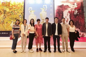 區氏臻品：如何參觀一場黃花梨家具展？