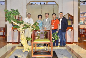 國壽紅木·世外桃源亮相上海家具展 引領新明式潮流