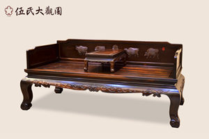 伍氏大觀園《五牛圖羅漢床》榮獲“2018匠心最美·新古典紅木家具金獎”