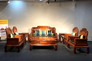 百富匯紅木《明月沙發(fā)》榮獲“金獎(jiǎng)”