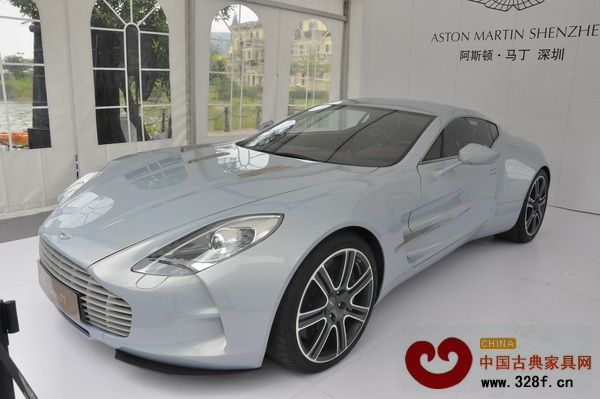 英國(guó)豪車(chē)品牌阿斯頓·馬丁的中國(guó)首秀 英國(guó)豪車(chē)品牌阿斯頓·馬丁的中國(guó)首秀