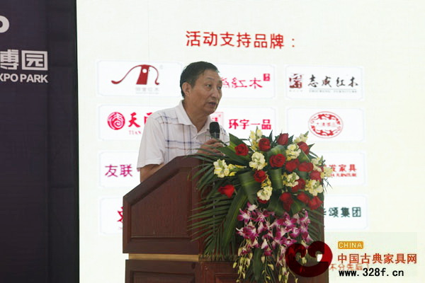 原故宮博物院文保科技部主任、中國文物學會專家委員會專家曹靜樓發言 原故宮博物院文保科技部主任、中國文物學會專家委員會專家曹靜樓發言