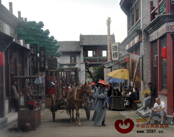 明清宮苑景區偶遇劇組拍戲 明清宮苑景區偶遇劇組拍戲