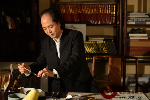 大清翰林董事長(zhǎng)吳騰飛 大清翰林董事長(zhǎng)吳騰飛