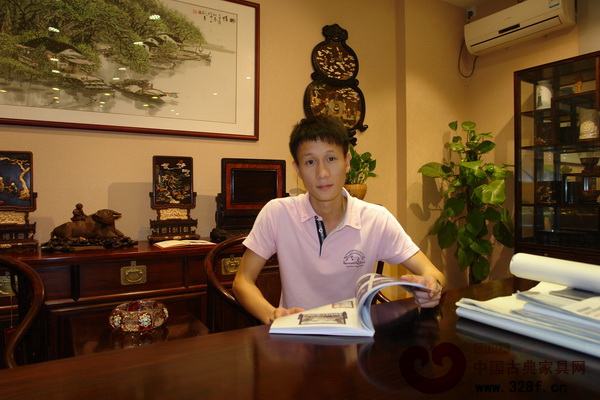 中山市區氏家具有限公司總經理區錦澤 中山市區氏家具有限公司總經理區錦澤