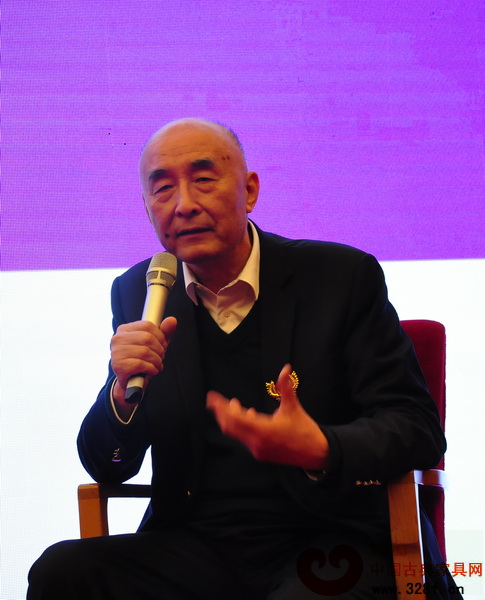 泰和園董事長邵湘文在人民大會堂舉辦的論壇上發表觀點 泰和園董事長邵湘文在人民大會堂舉辦的論壇上發表觀點