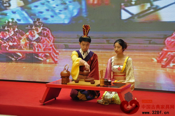 “中華茶禮”表演 “中華茶禮”表演