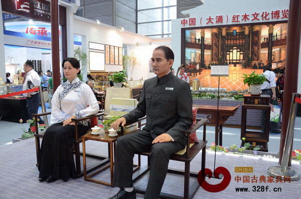 中山館請來“大咖”(孫中山及宋慶齡的蠟像)坐鎮(zhèn) 中山館請來“大咖”(孫中山及宋慶齡的蠟像)坐鎮(zhèn)