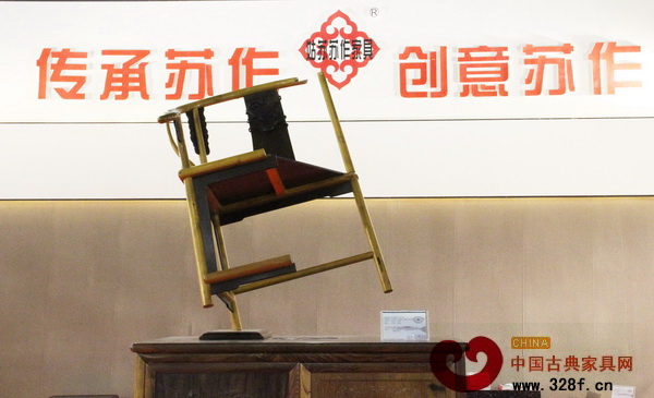 創(chuàng)意就是最大的促銷,本屆蘇作紅木家具館內(nèi)的創(chuàng)意家具 創(chuàng)意就是最大的促銷,本屆蘇作紅木家具館內(nèi)的創(chuàng)意家具