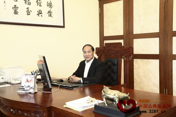 鴻發家具董事長蕭照興