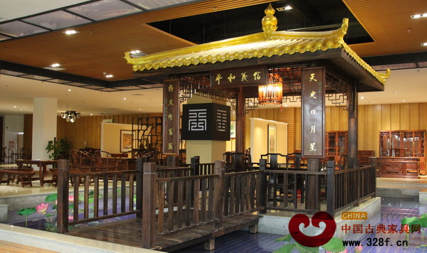 大明宮紅木燈飾廣場紅木展區(qū)內(nèi)景 大明宮紅木燈飾廣場紅木展區(qū)內(nèi)景