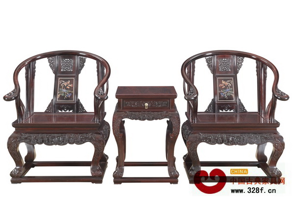 區氏臻品——嵌百寶虎爪腳皇宮椅 區氏臻品——嵌百寶虎爪腳皇宮椅