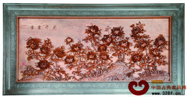 工藝美術(shù)大師陳戴青創(chuàng)作的木雕作品《木雕<花開(kāi)富貴>落地屏風(fēng)》 工藝美術(shù)大師陳戴青創(chuàng)作的木雕作品《木雕<花開(kāi)富貴>落地屏風(fēng)》