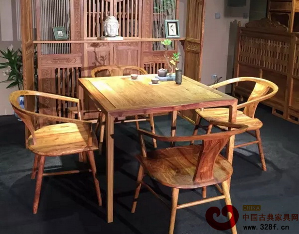 第一名獎(jiǎng)品為《心素如簡(jiǎn)方桌》五件套 第一名獎(jiǎng)品為《心素如簡(jiǎn)方桌》五件套