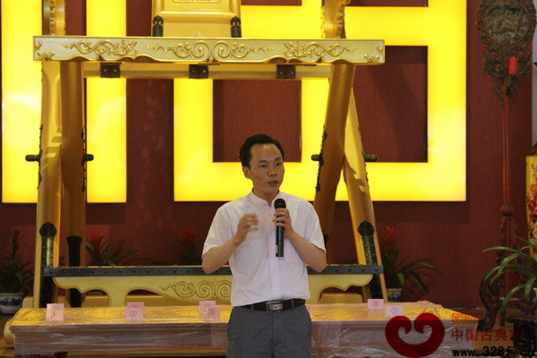 源天福舉辦陶藝交流會,董事長劉飛兵做精彩發言 源天福舉辦陶藝交流會,董事長劉飛兵做精彩發言