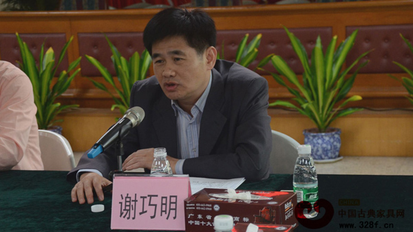 大涌鎮(zhèn)黨委委員謝巧明介紹了本屆紅博會的籌備情況