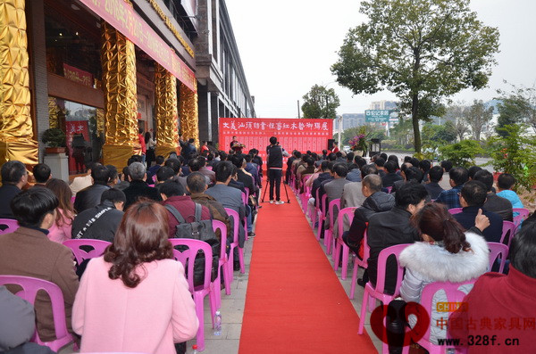 大美汕頭詩(shī)書(shū)·恒藝紅木藝術(shù)聯(lián)展圓滿(mǎn)舉行 大美汕頭詩(shī)書(shū)·恒藝紅木藝術(shù)聯(lián)展圓滿(mǎn)舉行