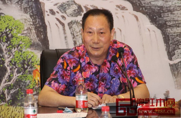 御乾堂董事長(zhǎng)馬海軍作經(jīng)驗(yàn)分享 御乾堂董事長(zhǎng)馬海軍作經(jīng)驗(yàn)分享
