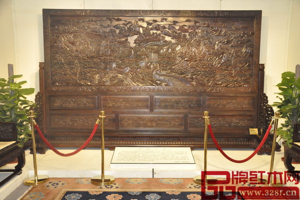 2014年中國紅木家具精品品鑒會展示現場 2014年中國紅木家具精品品鑒會展示現場