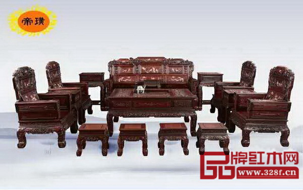 帝黃《頂腰沙發》