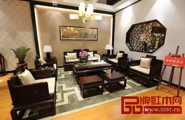 永華紅木攜匠心力作首次亮相上海家博會,一展國粹文化之魅力 永華紅木攜匠心力作首次亮相上海家博會,一展國粹文化之魅力