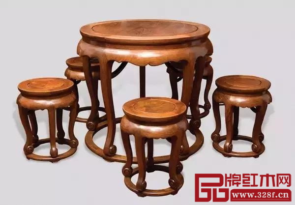 束腰家具因造型相得益彰而欣賞性更強 束腰家具因造型相得益彰而欣賞性更強