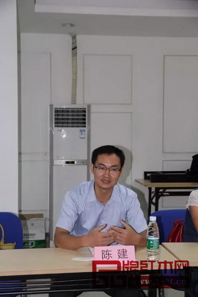華南農業大學材料與能源學院黨委副書記陳建 華南農業大學材料與能源學院黨委副書記陳建