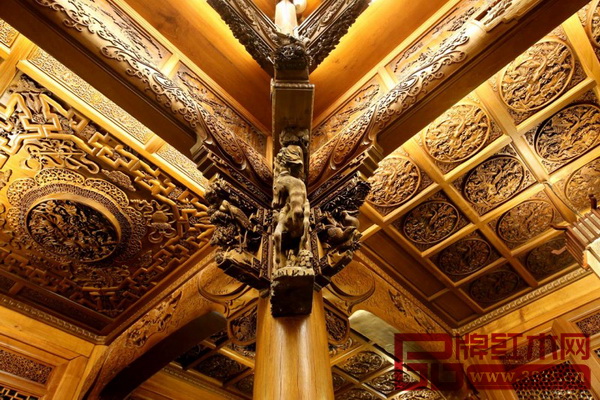 個(gè)木園園內(nèi)木雕細(xì)節(jié) 