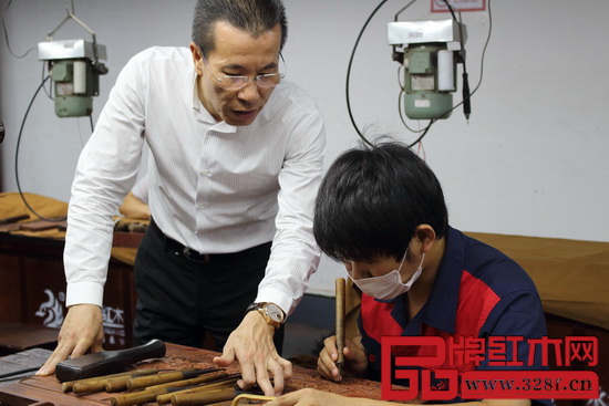 陳達強對產品品質要求嚴格,十分注重細節 陳達強對產品品質要求嚴格,十分注重細節