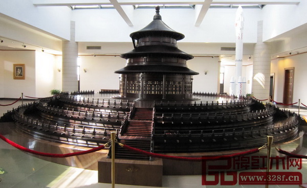 陳麗華投資二億修建中國(guó)紫檀博物館 陳麗華投資二億修建中國(guó)紫檀博物館