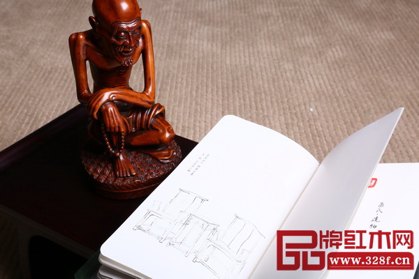 呈現中國傳統工藝大師經典作品，為傳統藝術家具特別定制，《區氏·造物》又因意義非凡而極具珍藏價值
