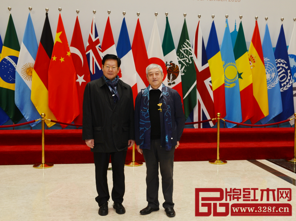 部分政府領導、行業協會領導、產區領導、權威專家、行業精英于G20峰會舉辦地——杭州國際博覽中心留影 