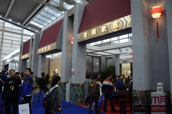 上海老周家居攜傳統中式和新中式亮相深圳家具展 上海老周家居攜傳統中式和新中式亮相深圳家具展