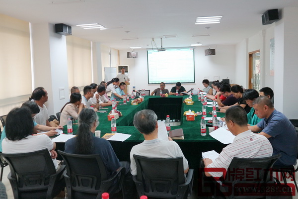 眾多行業專家學者出席了瓊林學苑中式文化藝術人才培訓基地開班研討會 眾多行業專家學者出席了瓊林學苑中式文化藝術人才培訓基地開班研討會