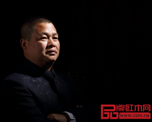 匠王紅木董事長李茂先