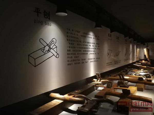 我國歷代的能工巧匠憑借精益求精的工匠精神，發(fā)明并使用著各式各樣的木作工具