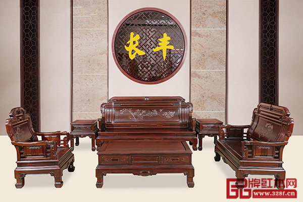 《影雕“一帶”沙發》
