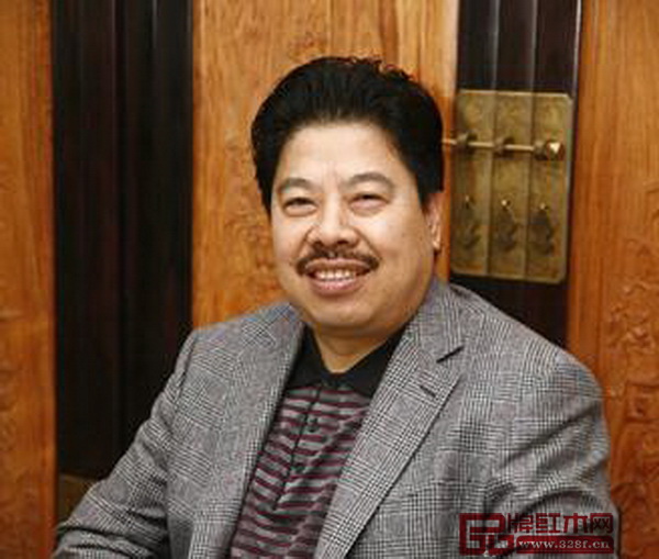 王寶田（憑祥清寶閣董事長）