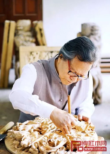“絲路華章”陸光正從藝60周年?yáng)|陽(yáng)木雕大展將于12月28日在中國(guó)國(guó)家博物館開(kāi)幕(資料圖) “絲路華章”陸光正從藝60周年?yáng)|陽(yáng)木雕大展將于12月28日在中國(guó)國(guó)家博物館開(kāi)幕(資料圖)